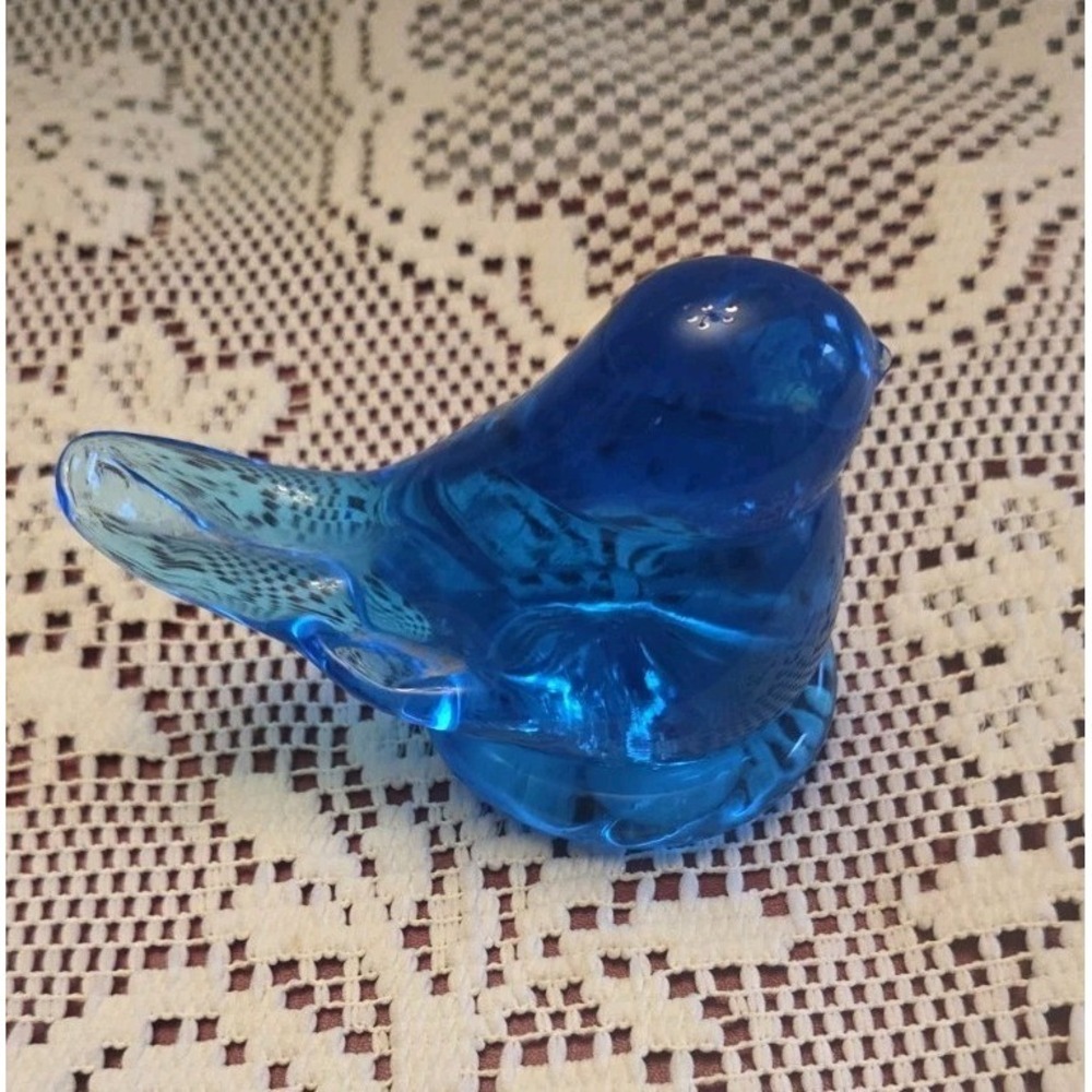 Blue Bird Of Happiness Figurine  Signed and dated Leo Ward Art Glass 1989